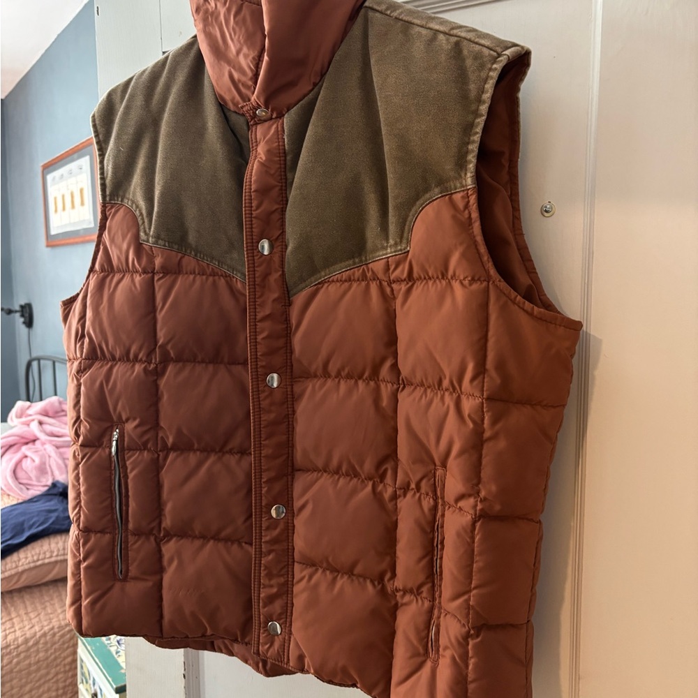 Vintage Men's Brown Quilted Vest